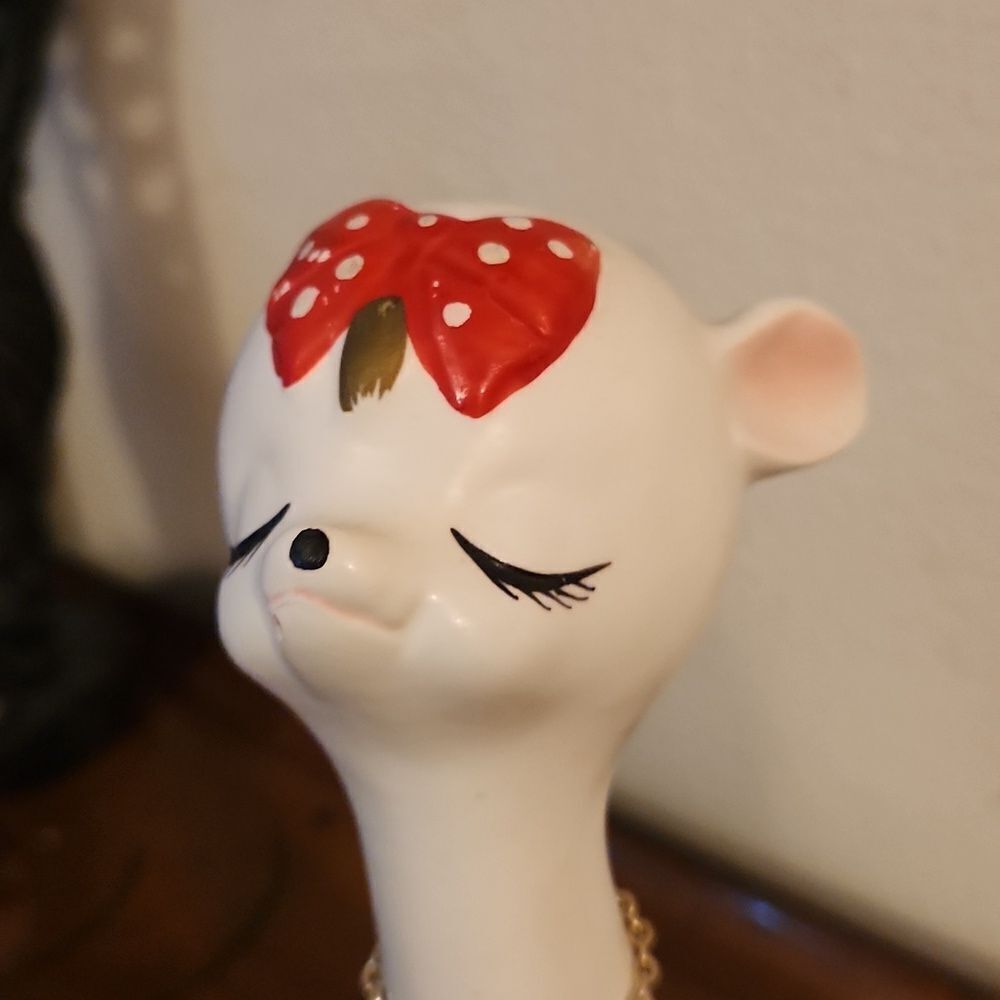 Vintage Napcoware Deer Figurine C-6800 - Picture 3 of 12